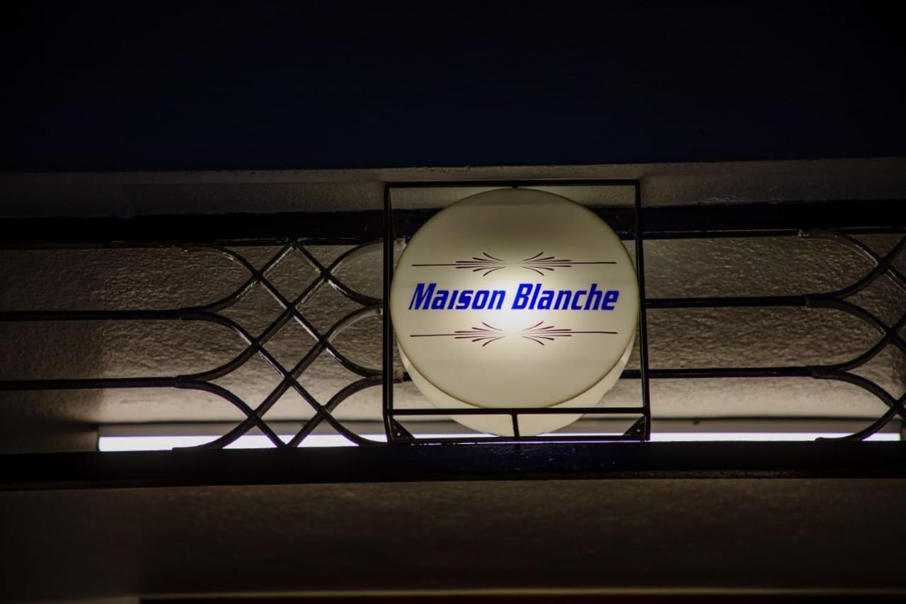 Maison Blanche Near Rock Beach Hotel Pondicherry Exterior foto